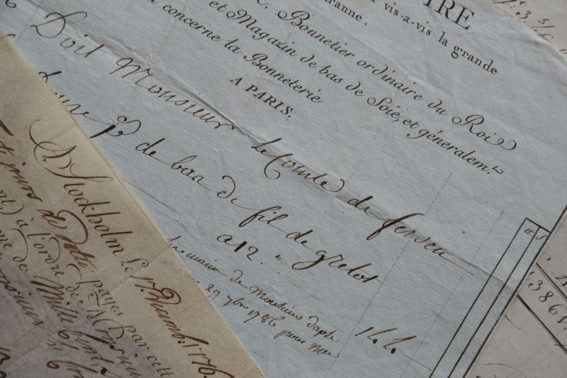 Various 18th century recipes/accounts: food, wine and fabrics from Paris, wine glasses from London etc kept in the Piper Family Archive give a glimpse of the family members’ direct contacts with other European countries during Grand Tours and other travels. Purchases of desired fine fabrics were often included – possible to be used for clothing and interior furnishing alike. (Collection: Historical Archive of Högestad and Christinehof, Piper Family Archive: C.G. Piper 1775-86, F/III 1, 15). Photo: The IK Foundation, London.