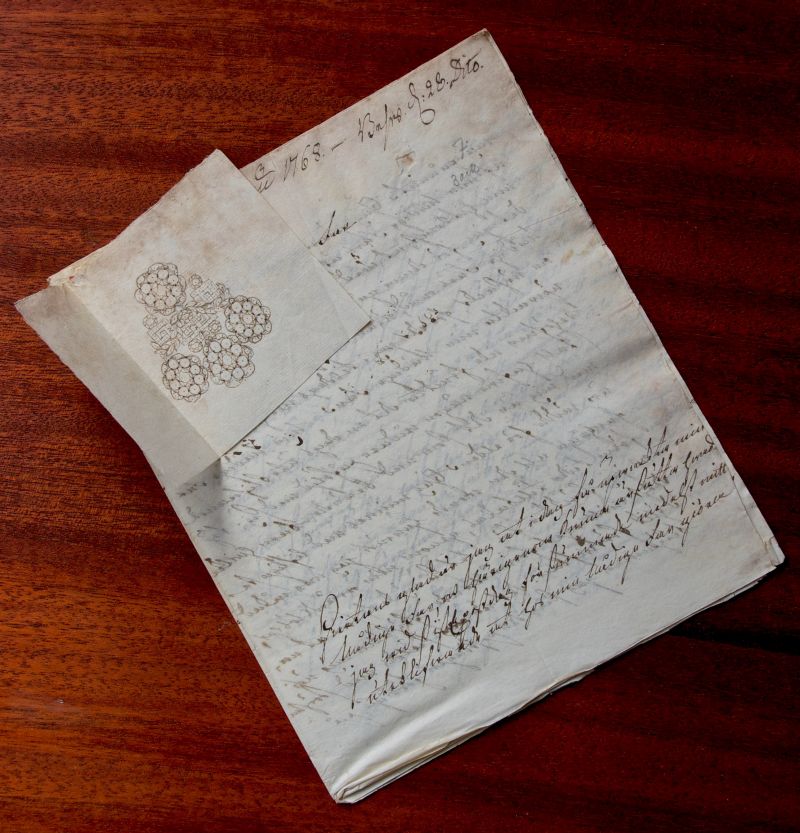 This letter to Carl Fredrik Piper from his son Carl Gustaf Piper in 1768 is of material culture interest too, via the small drawing of a piece of jewellery attached to the letter, also mentioned in the text. Similarly to this particular letter between family members – references to fashion details, embroidery, upholstered furniture, curtains etc – have given further traces to textile related objects in the possession of this wealthy family. The majority of such correspondence was written in Swedish, but French writing was not uncommon in the wider family circle. (Collection: Historical Archive of Högestad and Christinehof, Piper Family Archive, no. E/IIa 3). Photo: The IK Foundation, London.