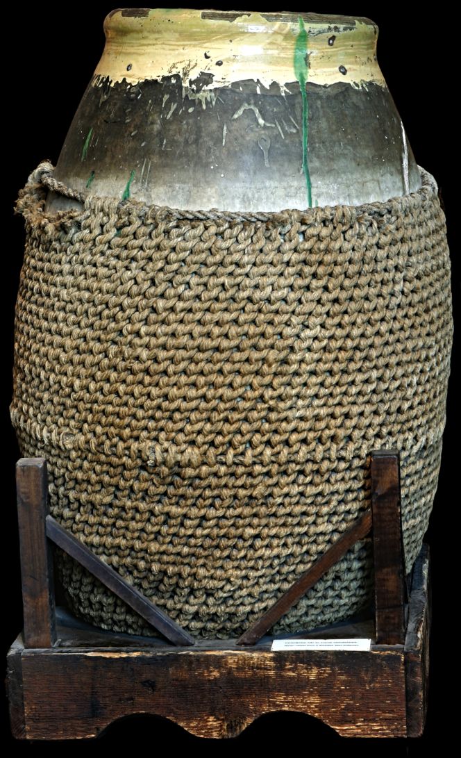 This large water barrel was placed in a hold lined with a plaited “basket” made of coarse, twisted hemp threads, to be soaked in water to keep the water in the barrel as cold and fresh as possible. It was originally used on a Swedish East India Company ship. (Courtesy: The Maritime Museum, Göteborg, Sweden).